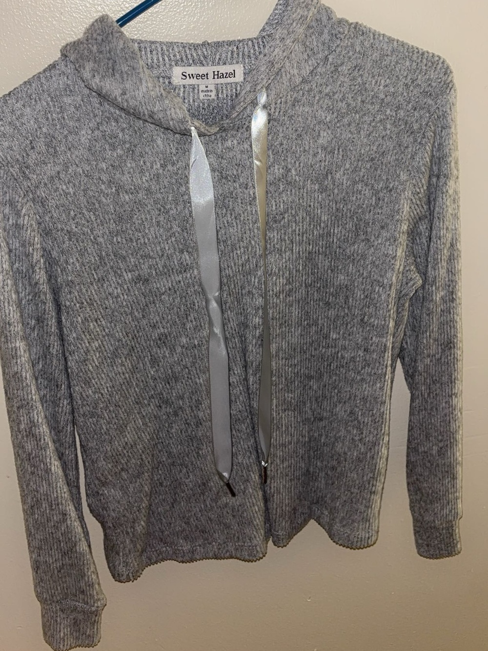 Women’s Gray Hooded Rib-Knit Sweater